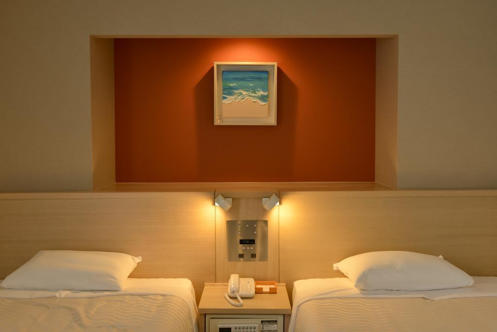 Hotel Risingsun Miyakojima Exterior foto